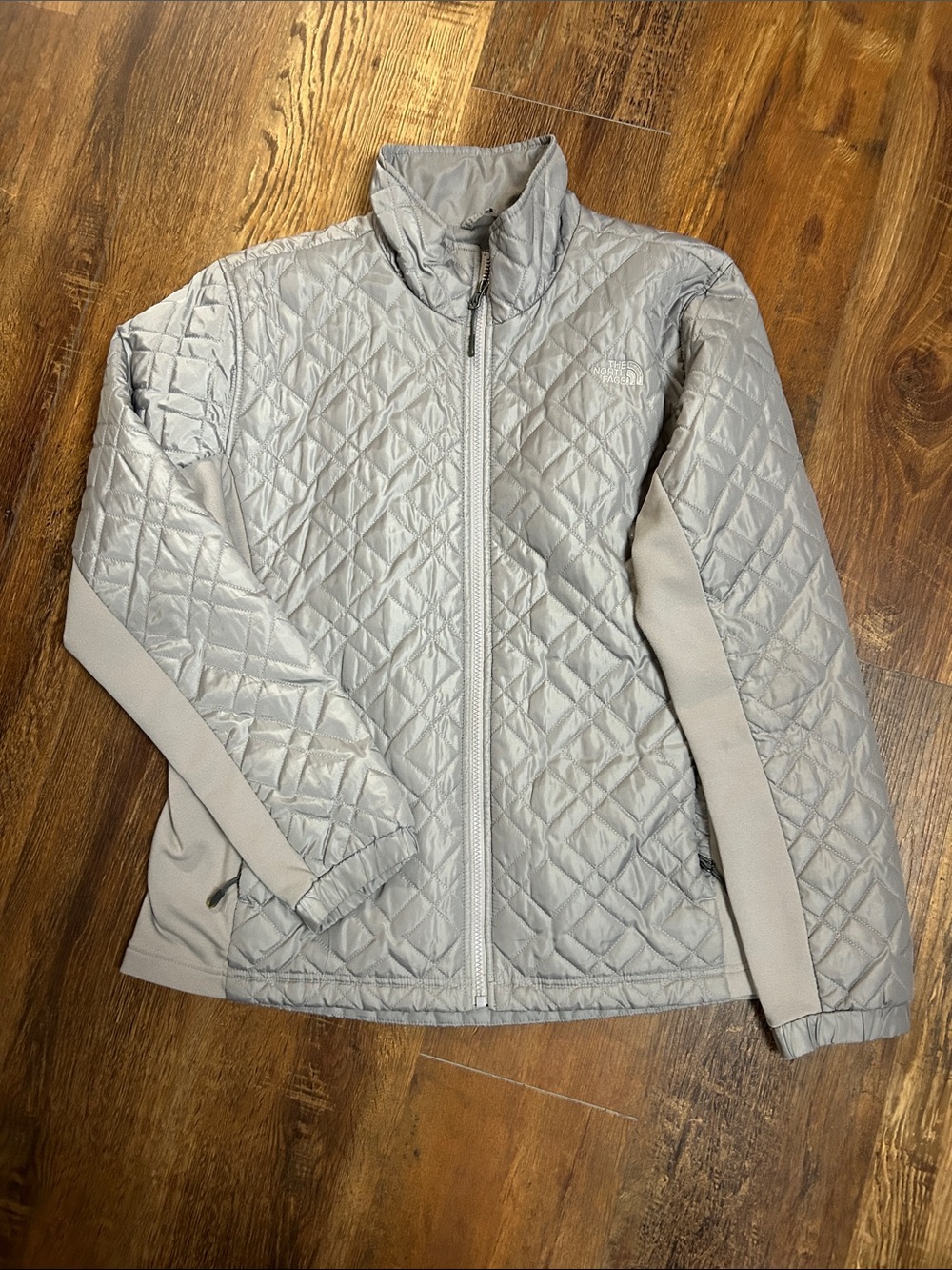 Women’s xl The North Face puffer jacket